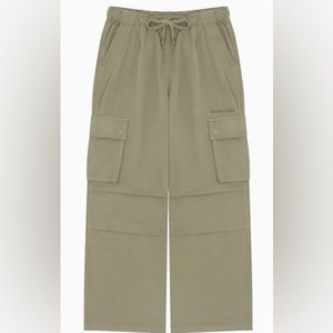 Talentless brand slightly oversized cargo pants - side pockets comfy